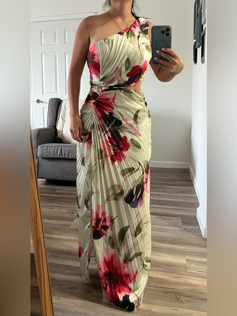 Abercrombie & Fitch One-Shoulder Floral Pleated Maxi Dress Light Green size SPet
